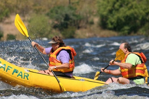 Canoeing Safaris in Zambia